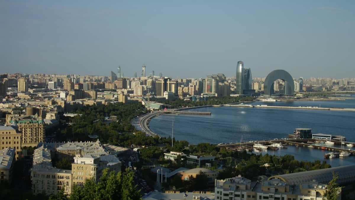 Canadian creators: land Cyprus brand deals via Reddit (fast)